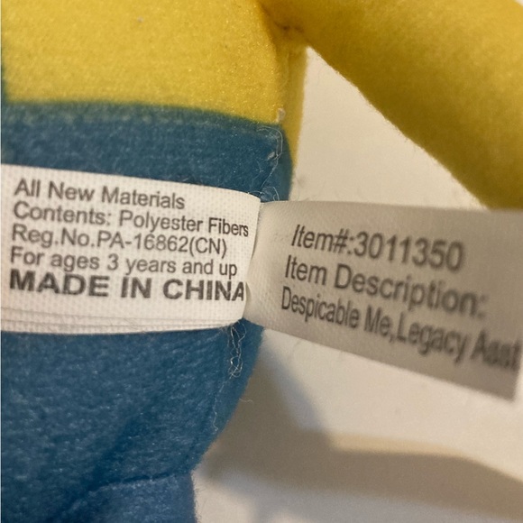 Despicable Me 3 The Minion Stuart One Eye Sad Face Plush 8" - Picture 12 of 14